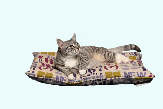 Warming Cat Bed - Beige